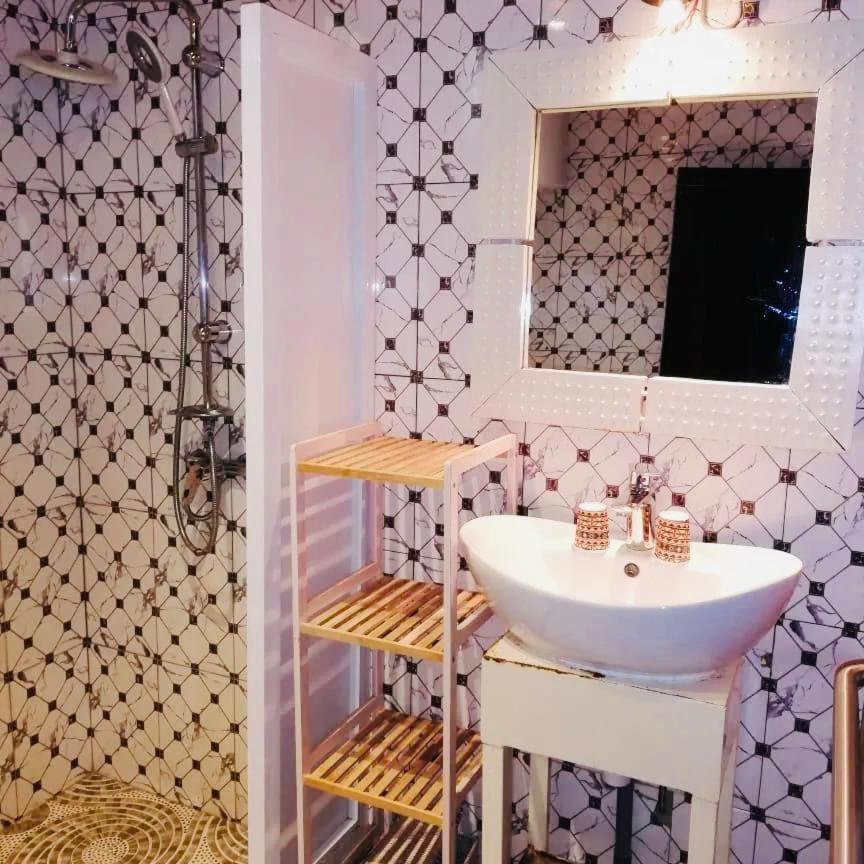 Riad Cote Jardin 萨利波图尔 外观 照片