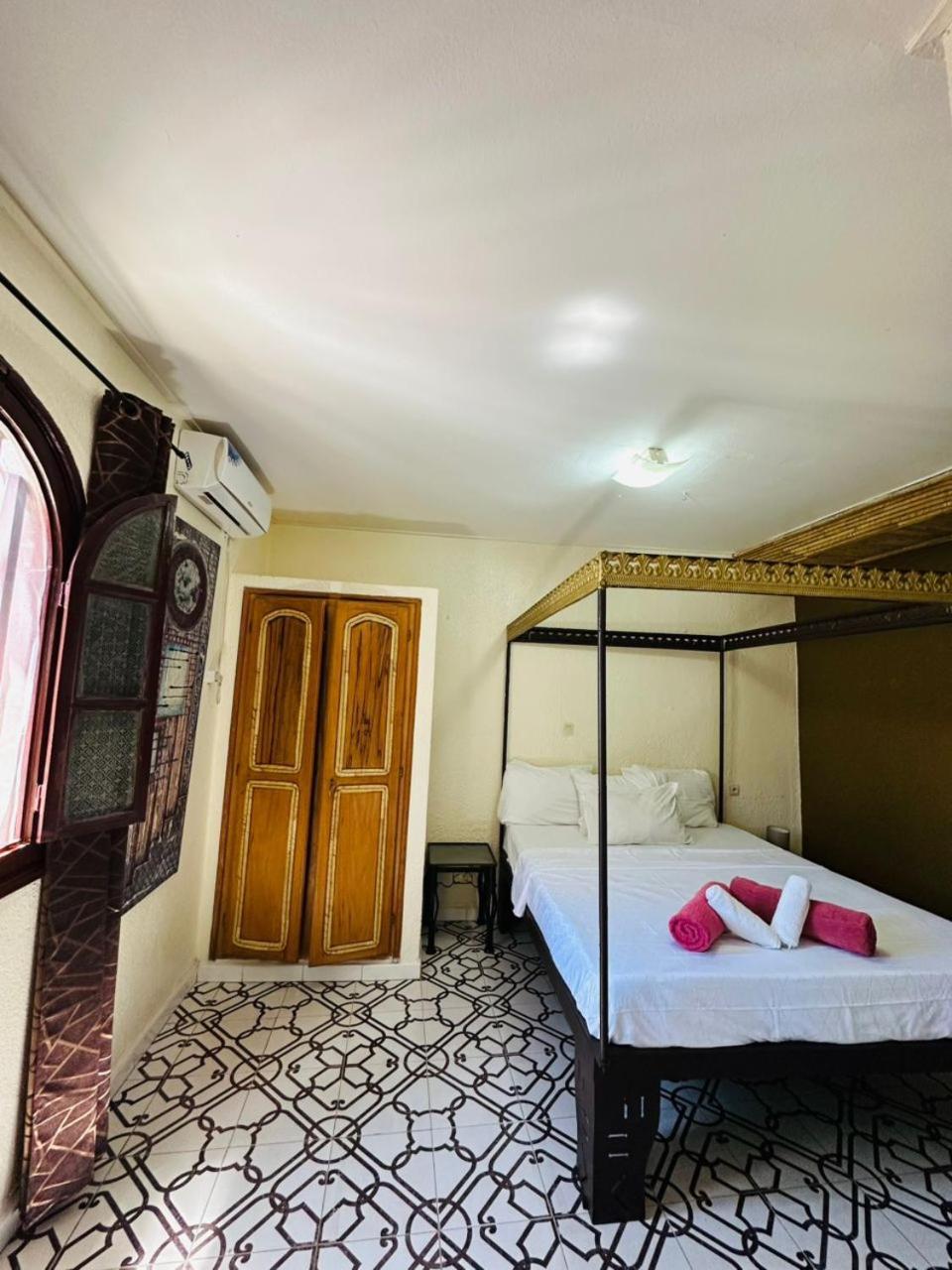 Riad Cote Jardin 萨利波图尔 外观 照片